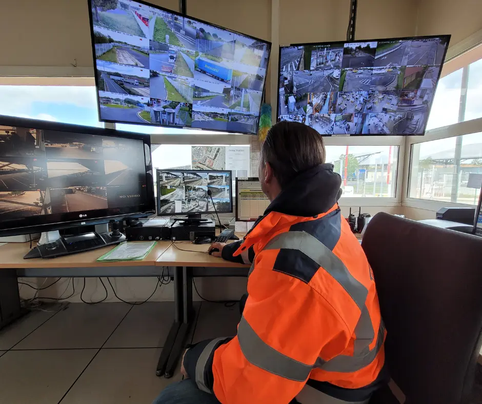 Centre routier poids lourds sécurisé et gardienné Truck Etape Béziers Vendres