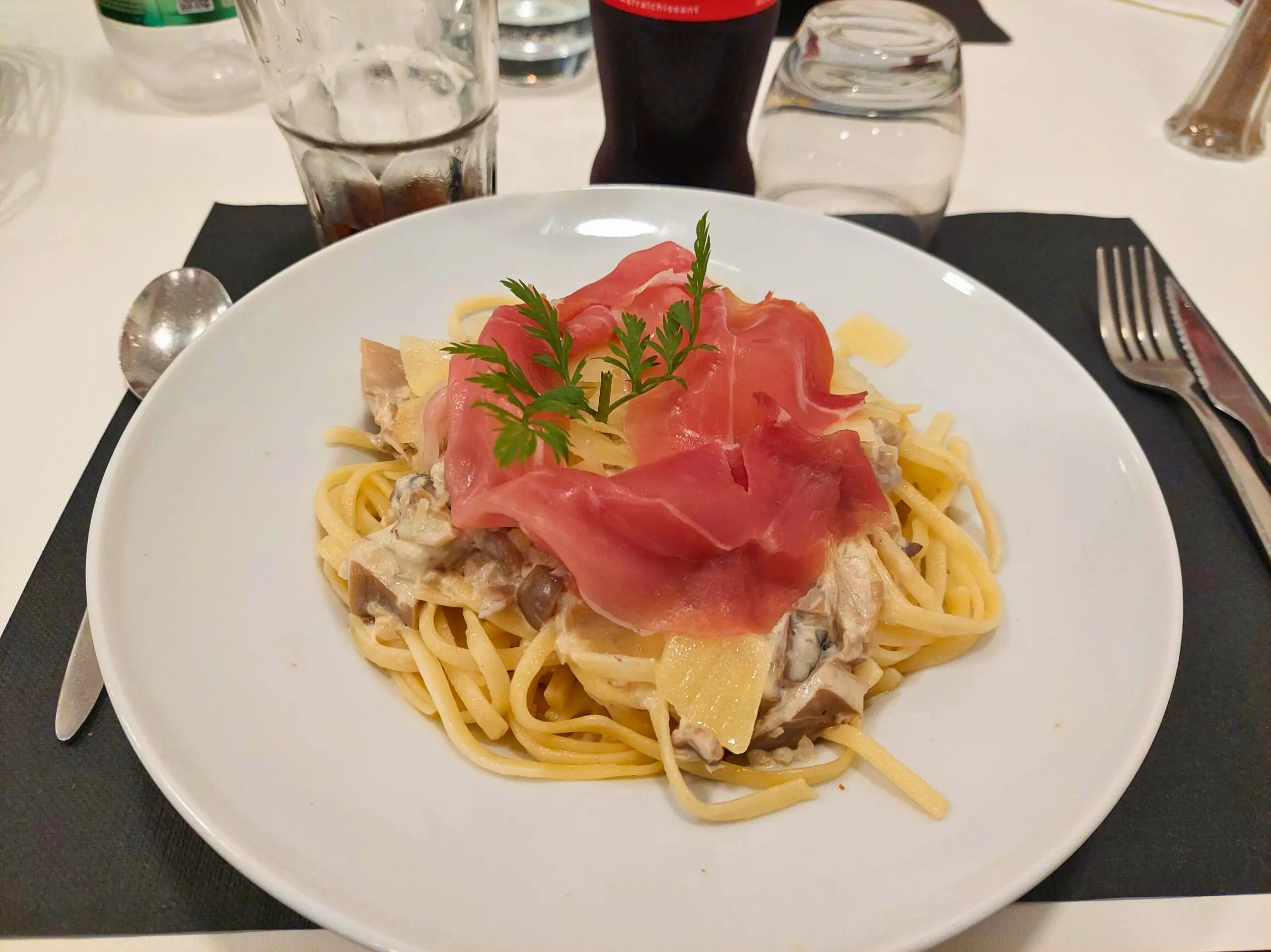 Bar-restaurant l'Etape service continu zone Via Europa Ouest proche Béziers Vendres