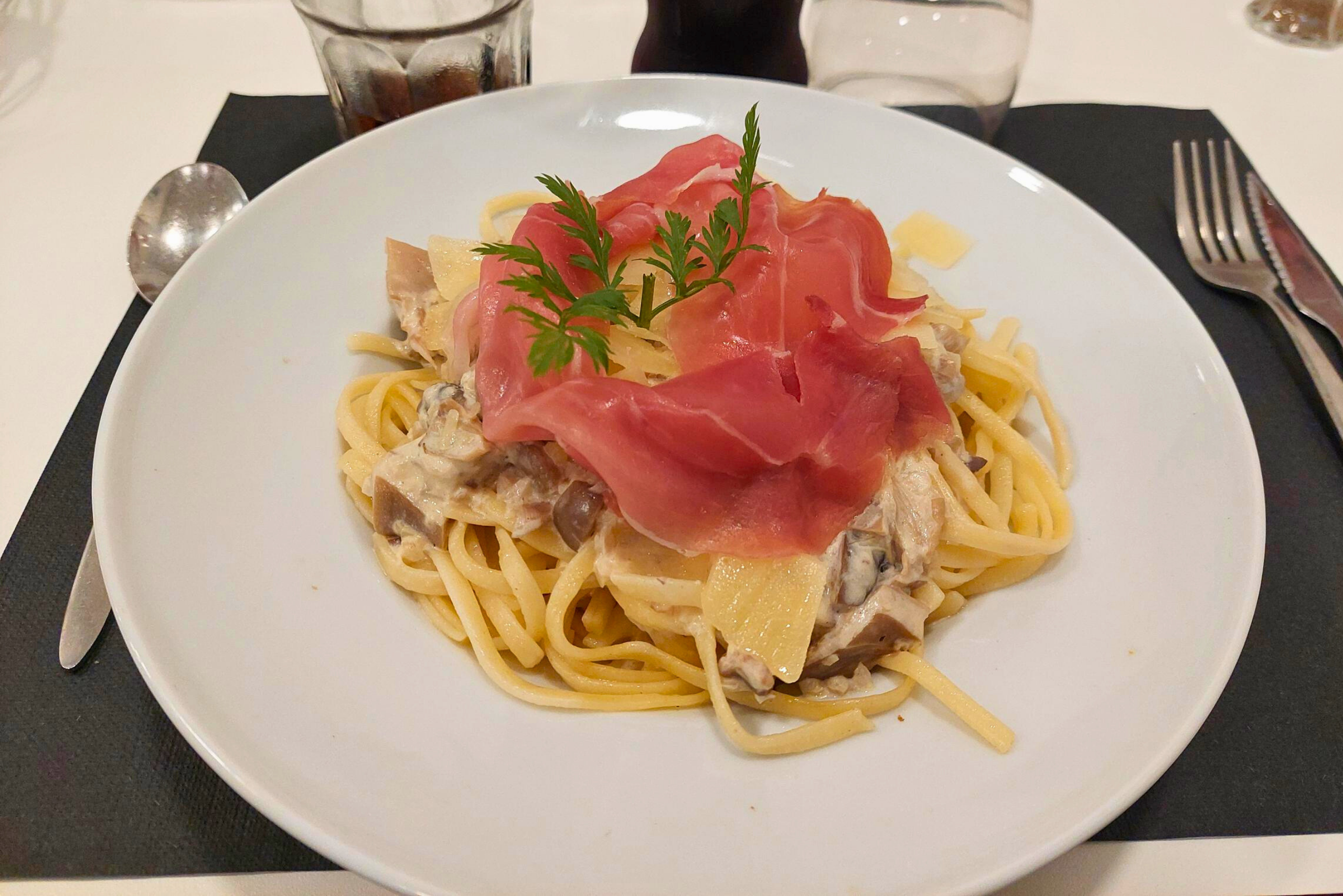 Bar-restaurant l'Etape service continu zone Via Europa Ouest proche Béziers Vendres