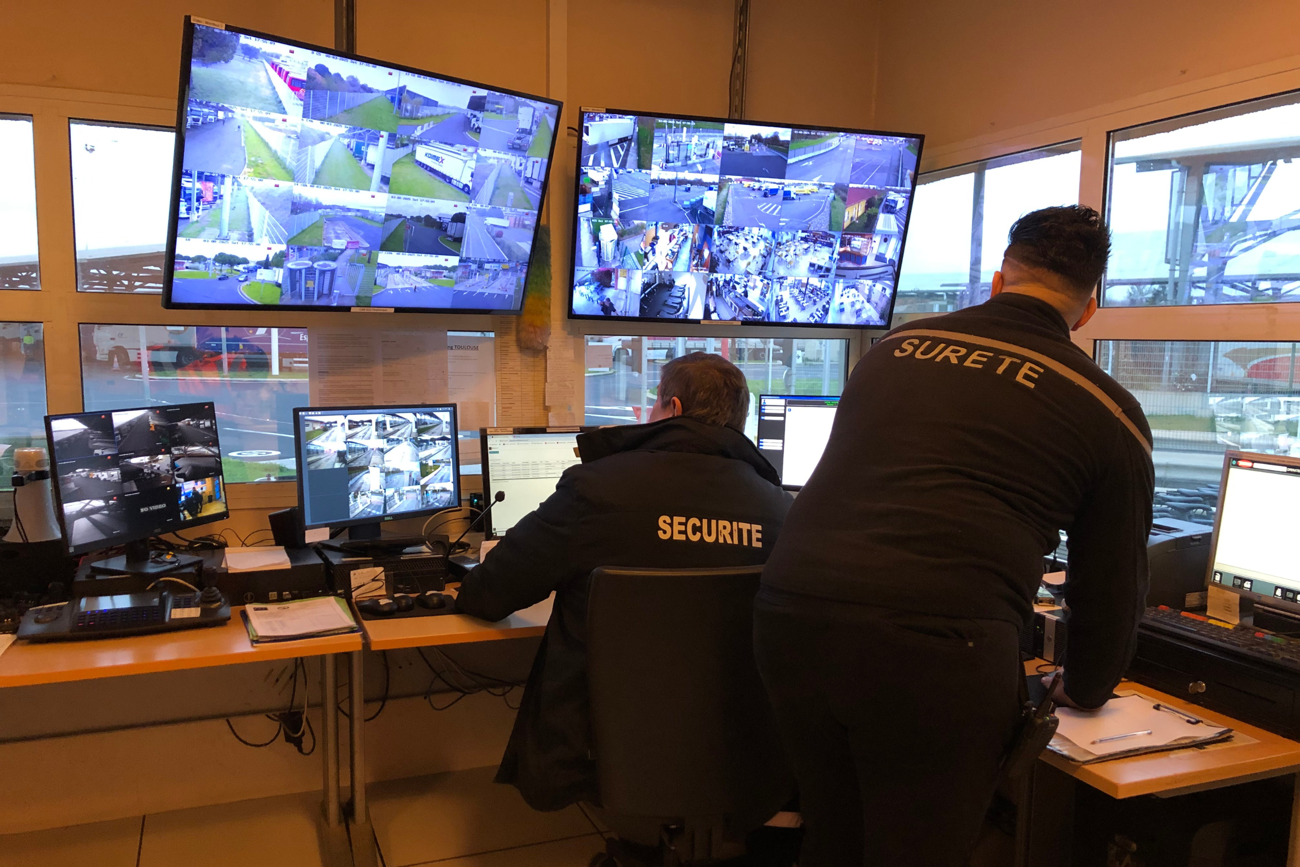 Complexe routier poids lourds gardienné et sécurisé Truck Étape Béziers Vendres